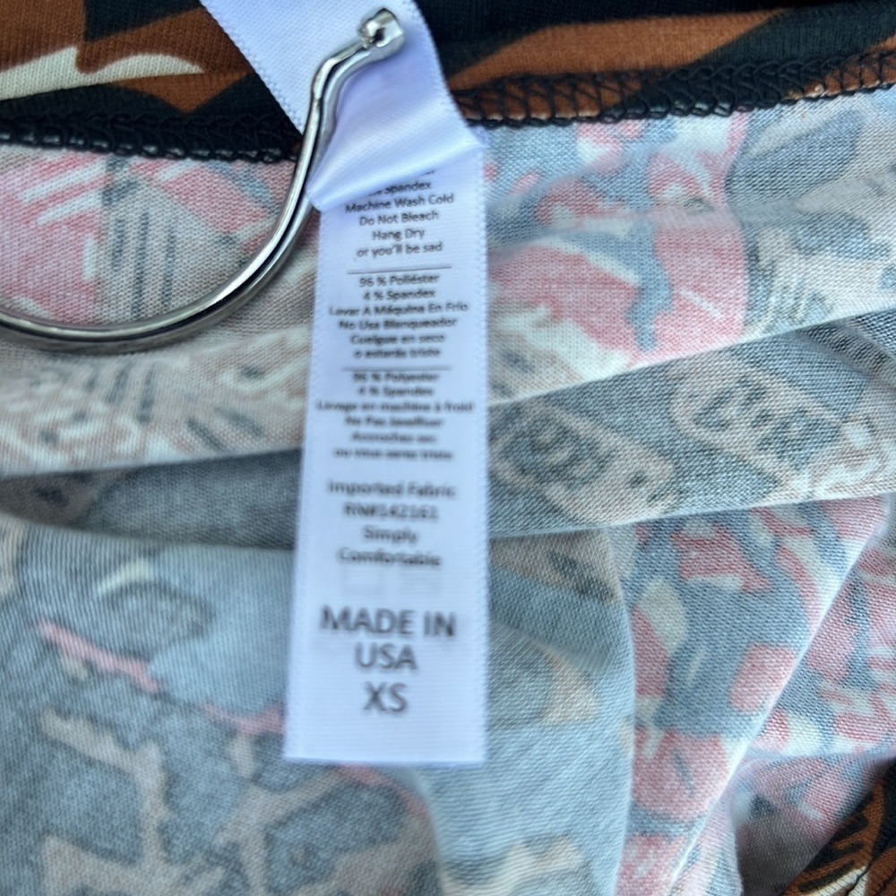 Lularoe Perfect T - Picture 5 of 5